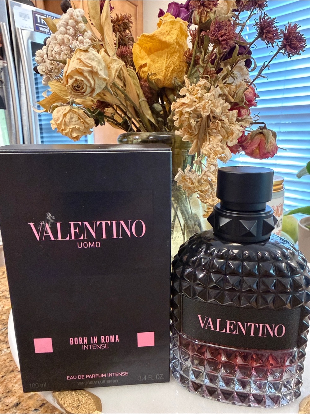 Valentino Uomo Born In Roma Intense